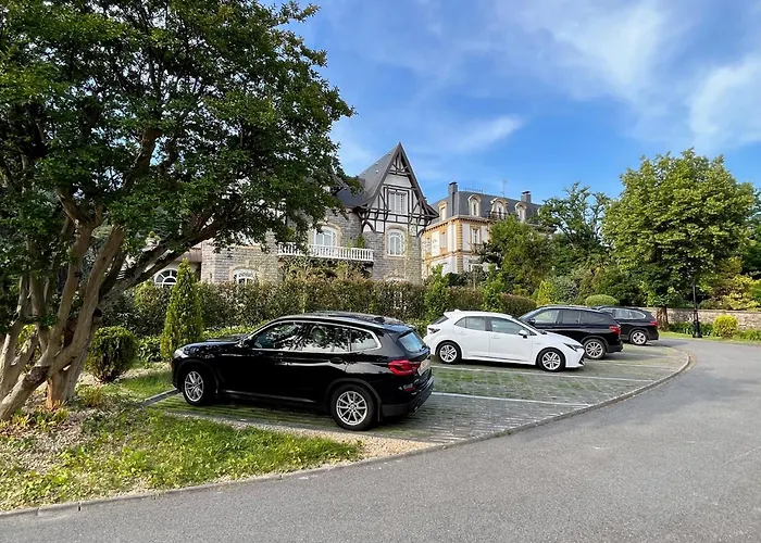 索罗别墅酒店 酒店