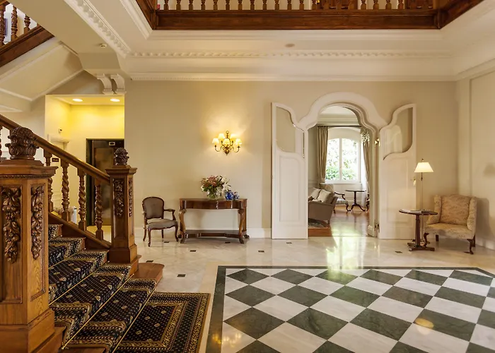 索罗别墅酒店 酒店