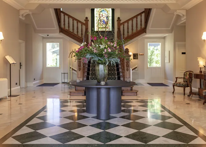 索罗别墅酒店 4*