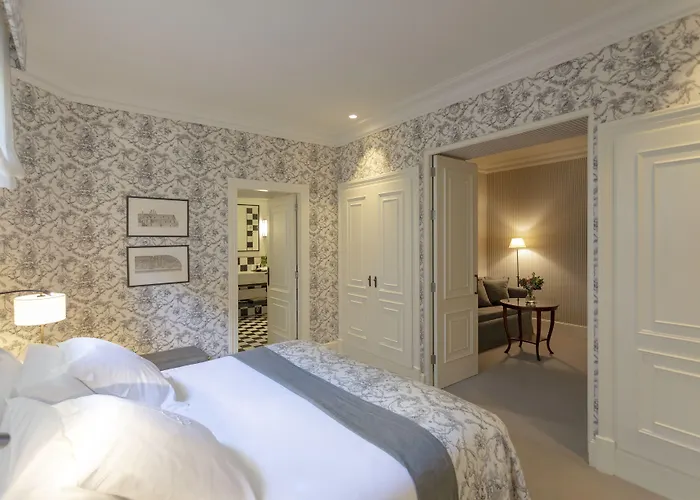 索罗别墅酒店 4*