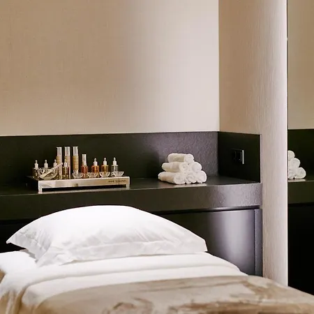 酒店 索罗别墅酒店 4*